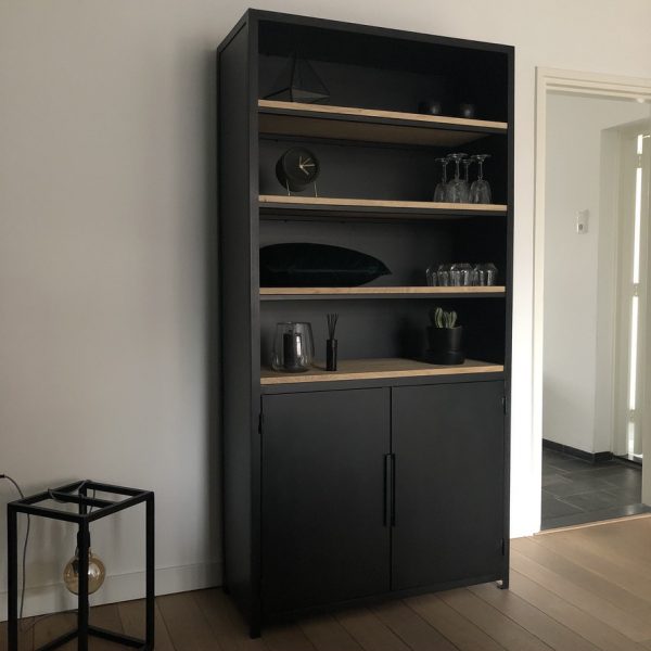 Buffetkast staal dicht