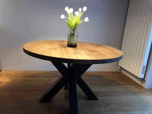Tafel eiken rond