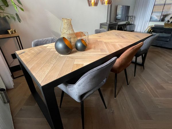 Frame tafel eiken visgraat cube