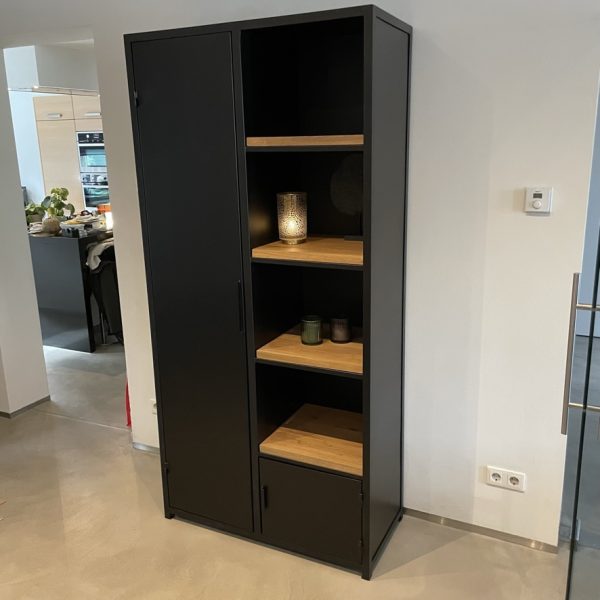 Lockerkast staal & eiken
